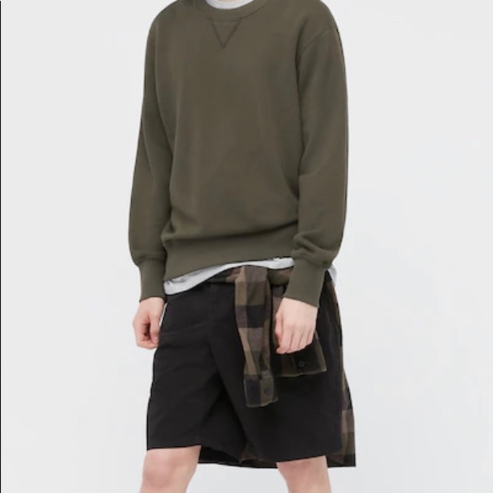Uniqlo cotton crew neck sweatshirt